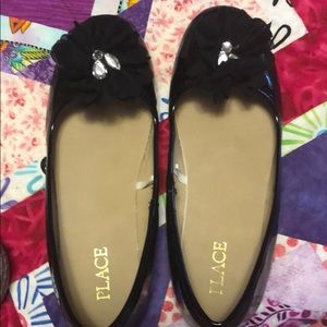 Black formal shoes